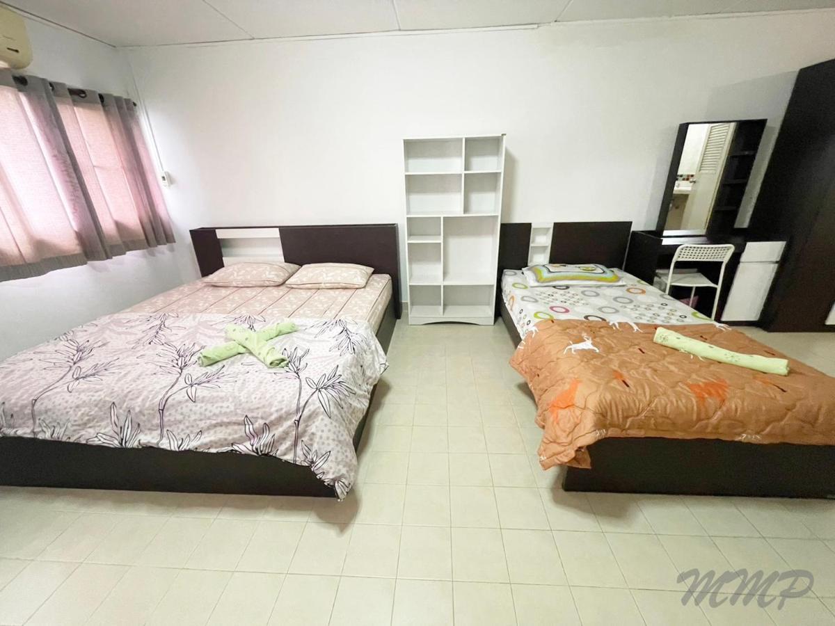 Popular Condo Muang Thong Thani near Impact Bangkok Exterior photo