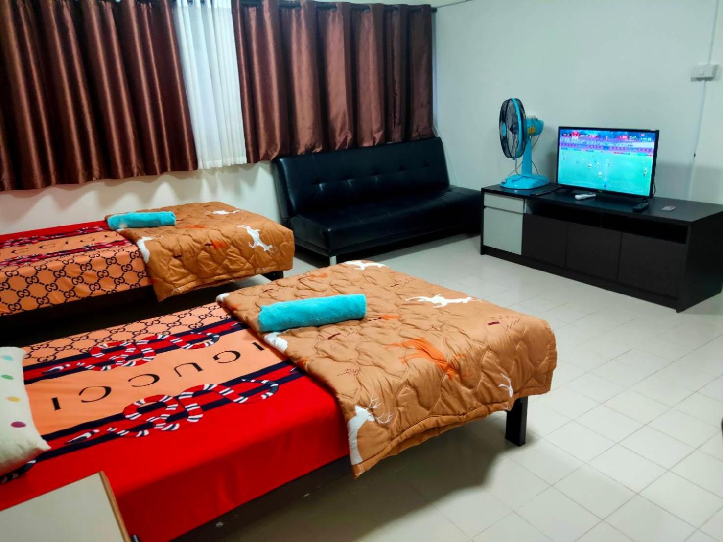 Popular Condo Muang Thong Thani near Impact Bangkok Exterior photo